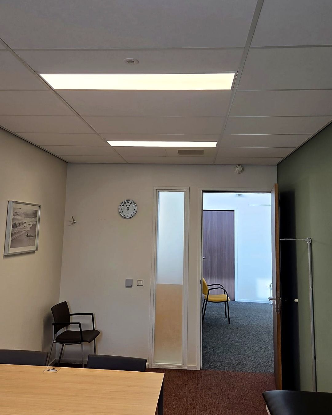Spreekkamer met ledpanelen